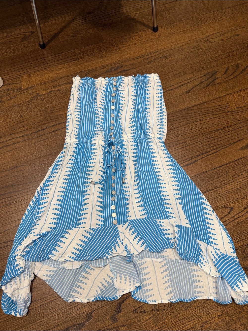 SENSO Blue and White Strapless Button-Front strapless dress